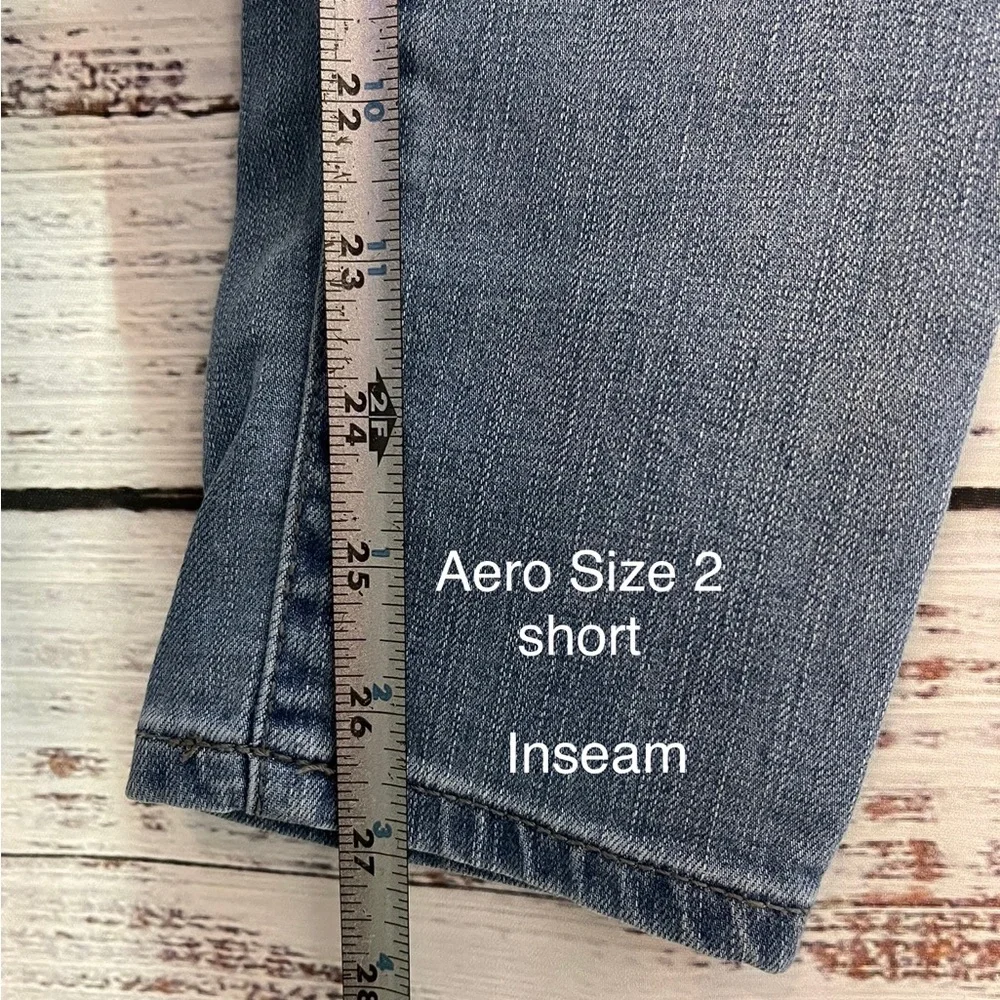🔥 SALE AEROPOSTALE High Rise Jeans | Size 2 Short